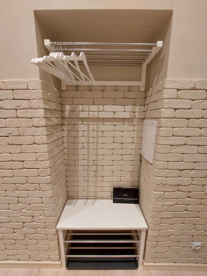 Cosy One Seperate Bedroom Apartment In City Center, Perfect For Family Trip. Рига Экстерьер фото